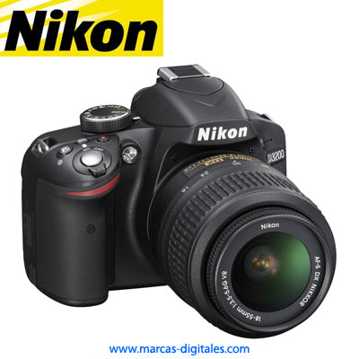 Nikon D3200 con Lente 18-55mm VR Kit